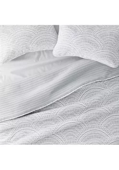 Luxury Inn All Season 2 Piece Scallop Reversible Quilt Set with Shams -US Luxury Inn Sales 2023 Belk 1381