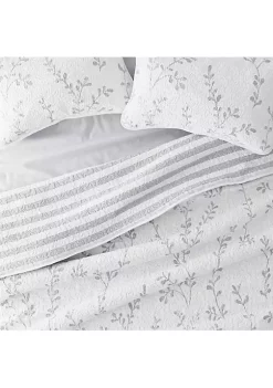 Luxury Inn All Season 3 Piece Sprouting Vines Stripe Reversible Quilt Set with Shams