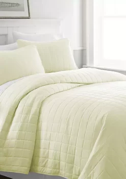 Luxury Inn Premium Ultra Soft Square Pattern Quilted Coverlet Set