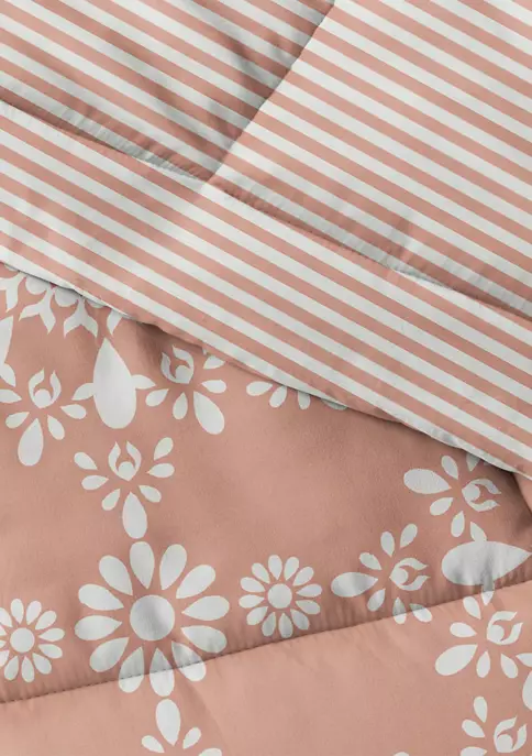 Luxury Inn Premium Ultra Soft Daisy Medallion Reversible Down-Alternative Comforter 5 Luxury Inn Premium Ultra Soft Daisy Medallion Reversible Down-Alternative Comforter - Image 3